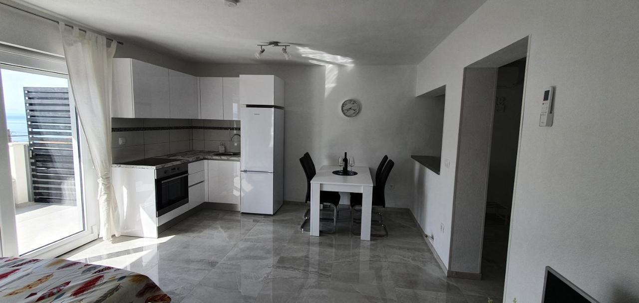 Apartmani Naomi&Leo Senj  Exterior foto